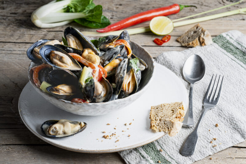 Mussels with Lemongrass and Coconut 00165